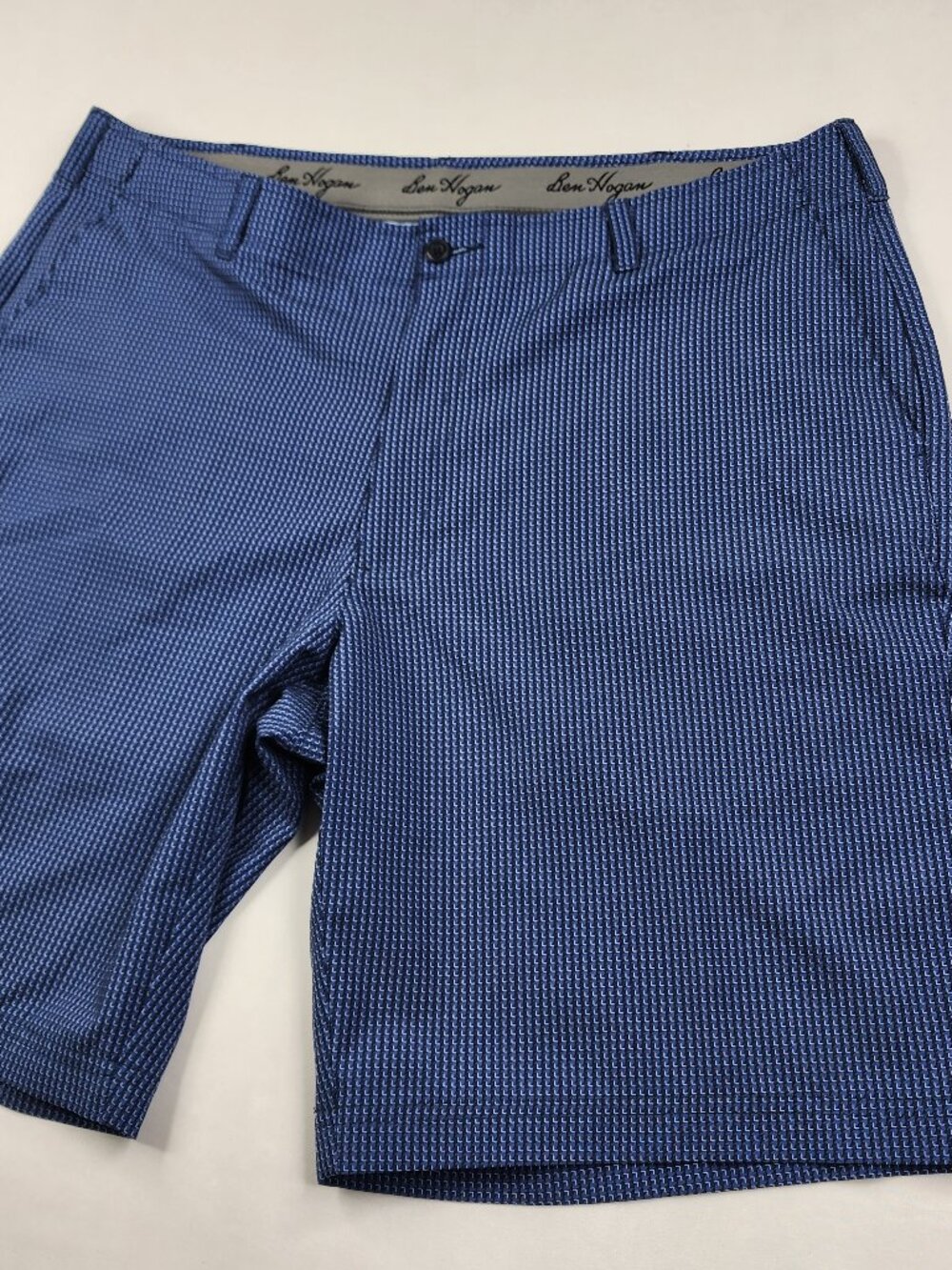 Ben Hogan Mens 40 Blue Geometric Performance Golf Shorts Stretch Wicking EX